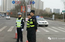 太原交警,严查交通违法行为