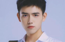 娱乐吃瓜博主陈飞宇视频,陈飞宇吃瓜视频揭秘娱乐圈幕后真相